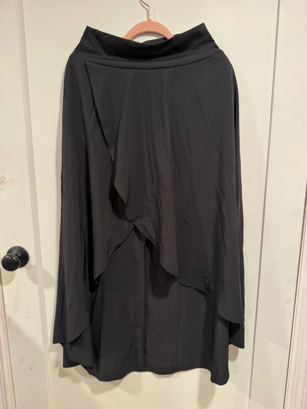 HALARA Black High-Low skirt w/ built in shorts, high waisted